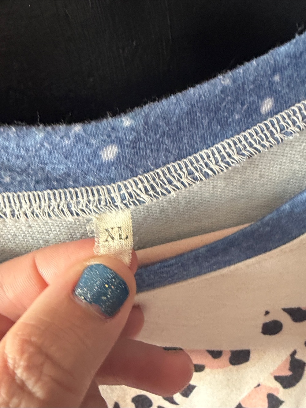 Louis Vuitton Blue & Cream Leopard Logo Kids Sweatshirt - Picture 3 of 3
